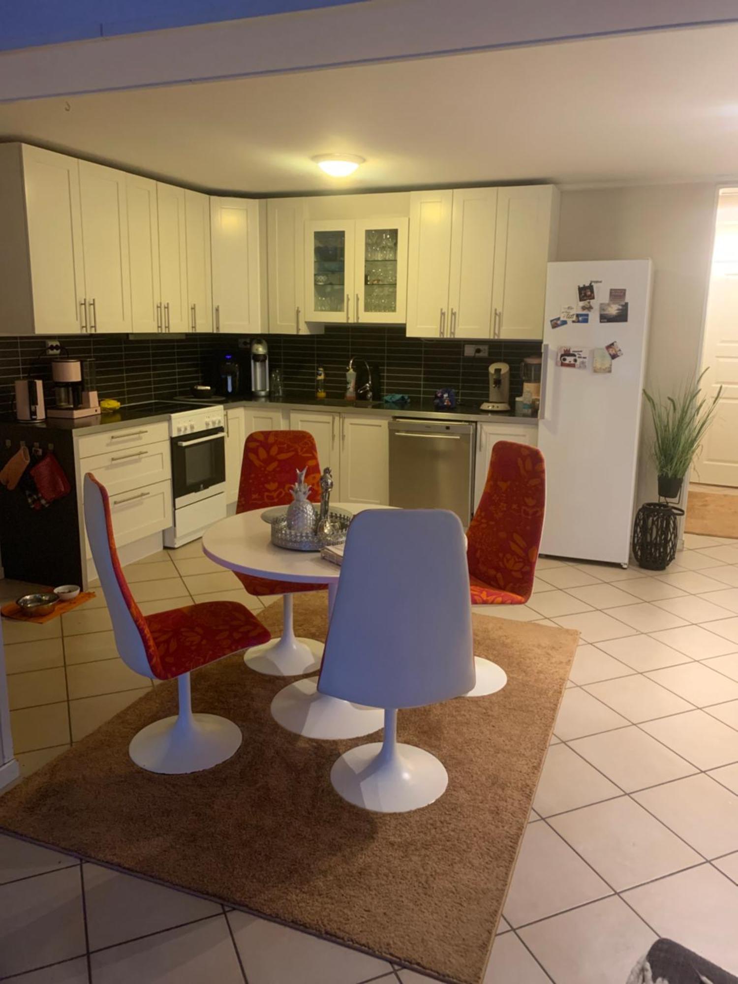 Rom Sentralt I Tromso Apartment ภายนอก รูปภาพ